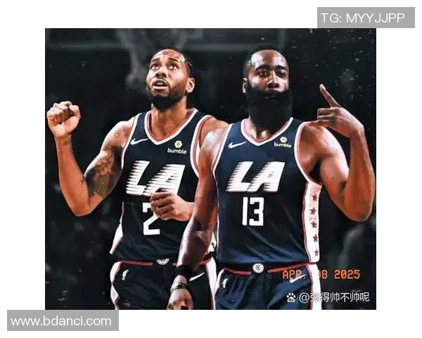 2015年尼克斯与雷霆的激战回顾与精彩瞬间分析 2015年尼克斯与雷霆的激战回顾与精彩瞬间分析